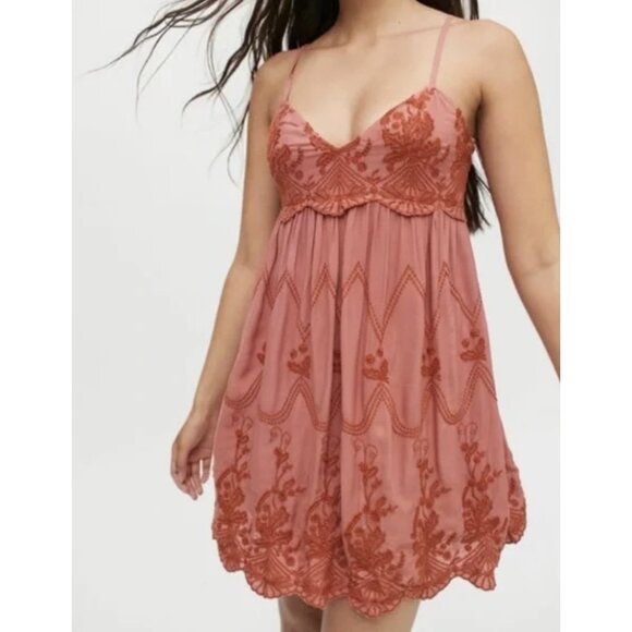Urban Outfitters Dresses & Skirts - URBAN OUTFITTERS Jamie Embroidered Babydoll Dress Boho in Terracotta - Size S